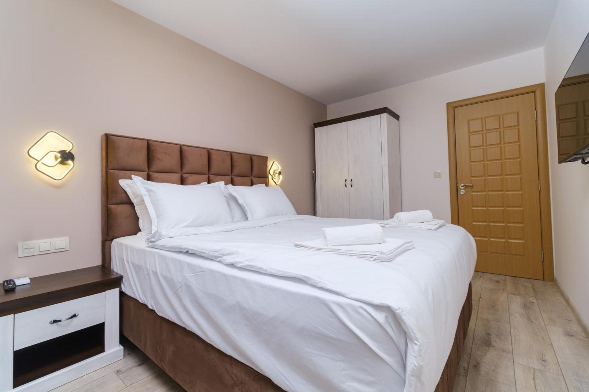 Ldv 13 1-Bedroom Apartments Free Private Parking Plovdiv Exterior photo