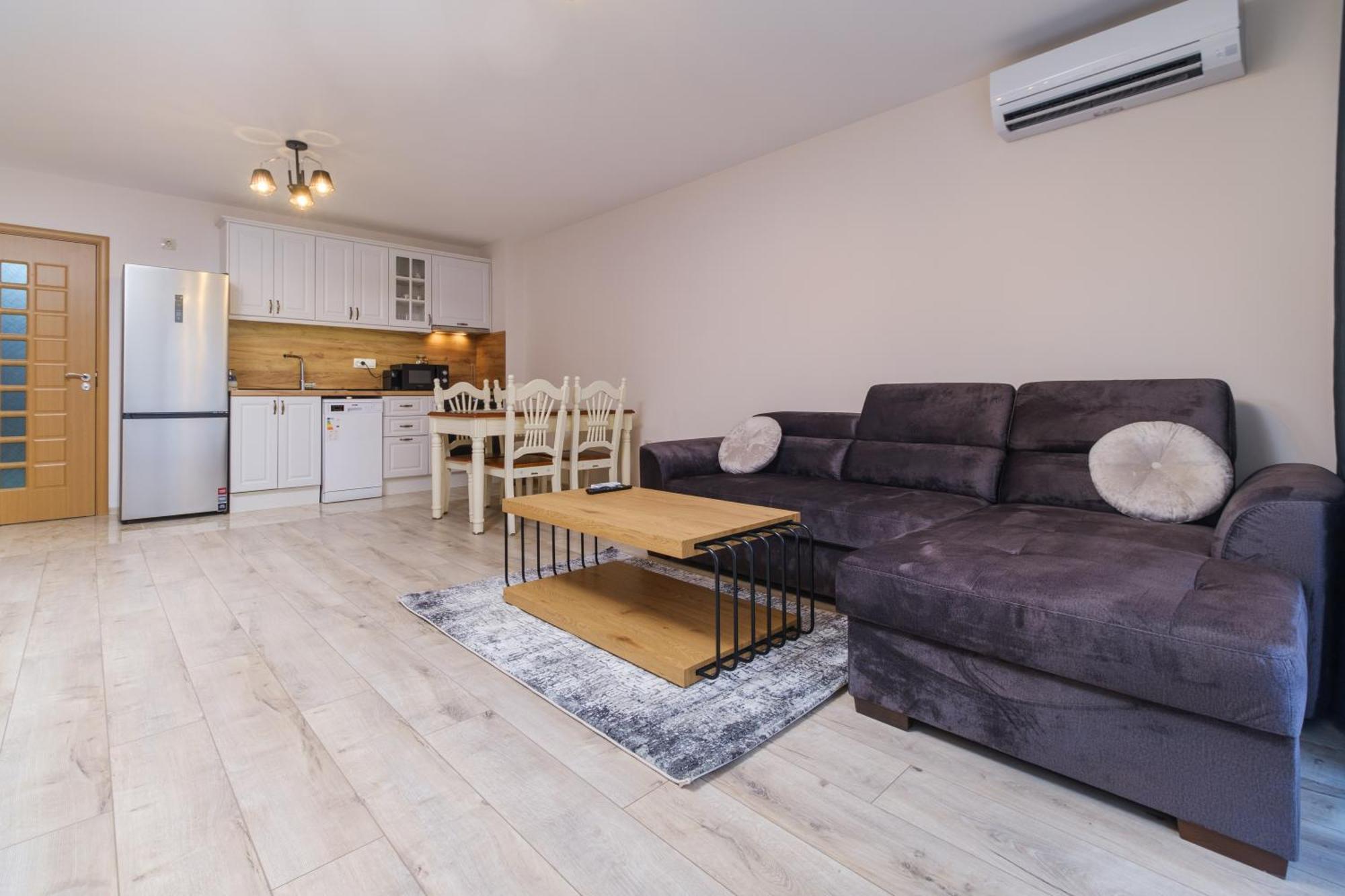 Ldv 13 1-Bedroom Apartments Free Private Parking Plovdiv Exterior photo